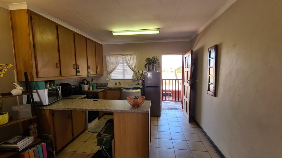 1 Bedroom Property for Sale in Kannoniers Park North West